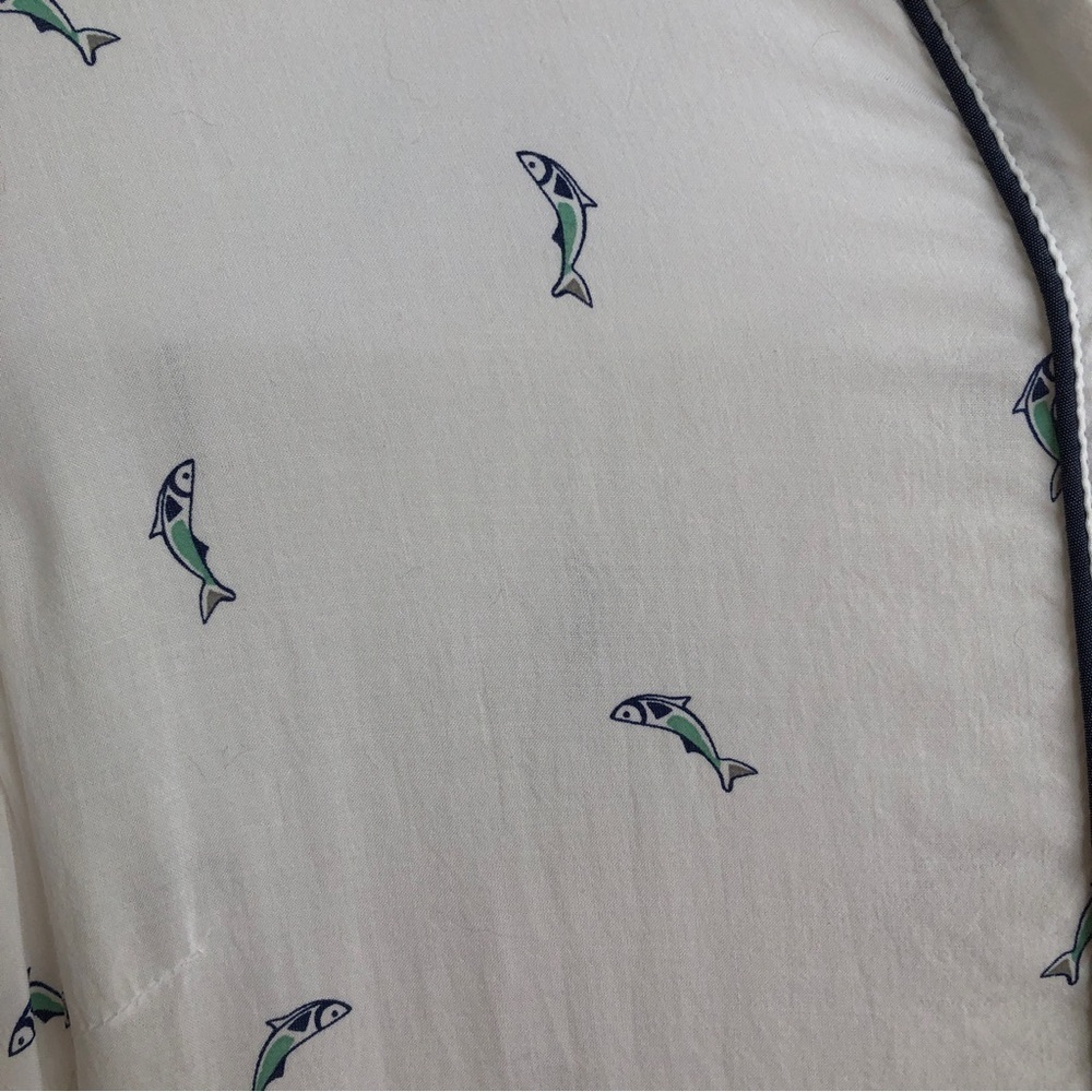 Sandwich_ button down - Picture 2 of 8